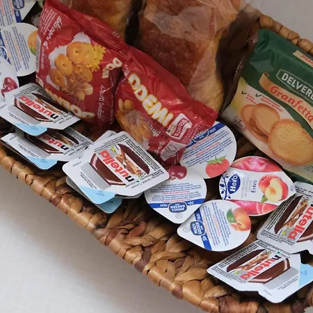 ベッド・アンド・ブレックファスト Biscotti S