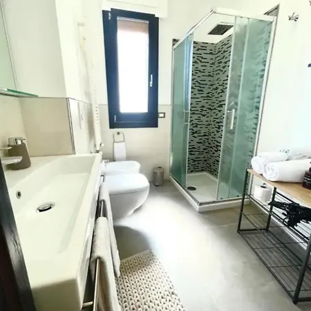 Biscotti S לינה וארוחת בוקר